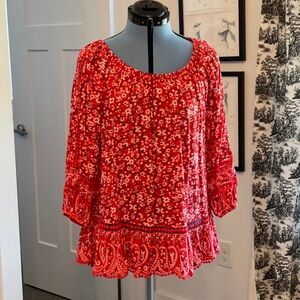Flowy red print top with cute lace trim